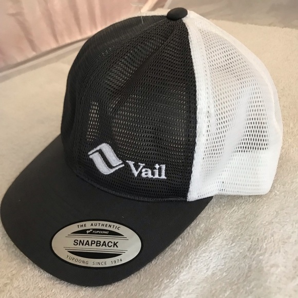 Yupoong for Vail, Colorado Adjustable Grey & White Mesh SnapBack Baseball Cap - Picture 4 of 14
